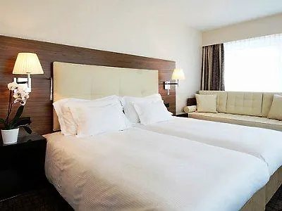 Astoria 4*